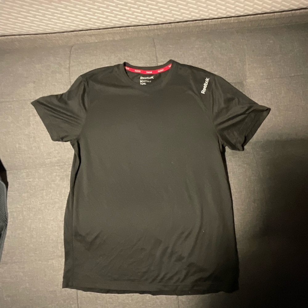 Reebok T shirt